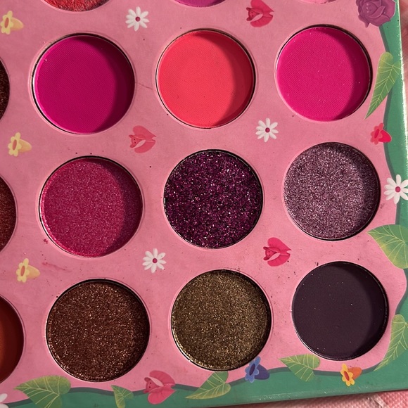 🎈SALE🎈🎀#51.MAKEUP XXL63-COLOR EYESHADOW PALETTE🎀 - Picture 9 of 10
